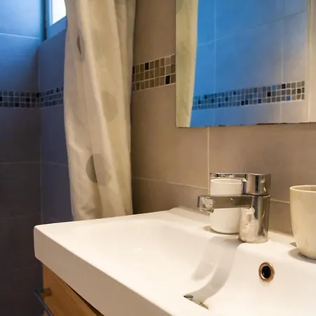 Appartamento Beautiful Apartment In The Heart Of Belleville *