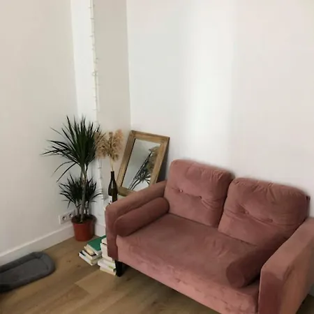 Appartamento Beautiful Apartment In The Heart Of Belleville