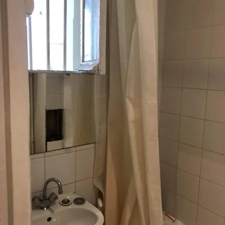 Beautiful Apartment In The Heart Of Belleville